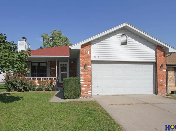 2844 Jane Ln, Lincoln, NE 68516