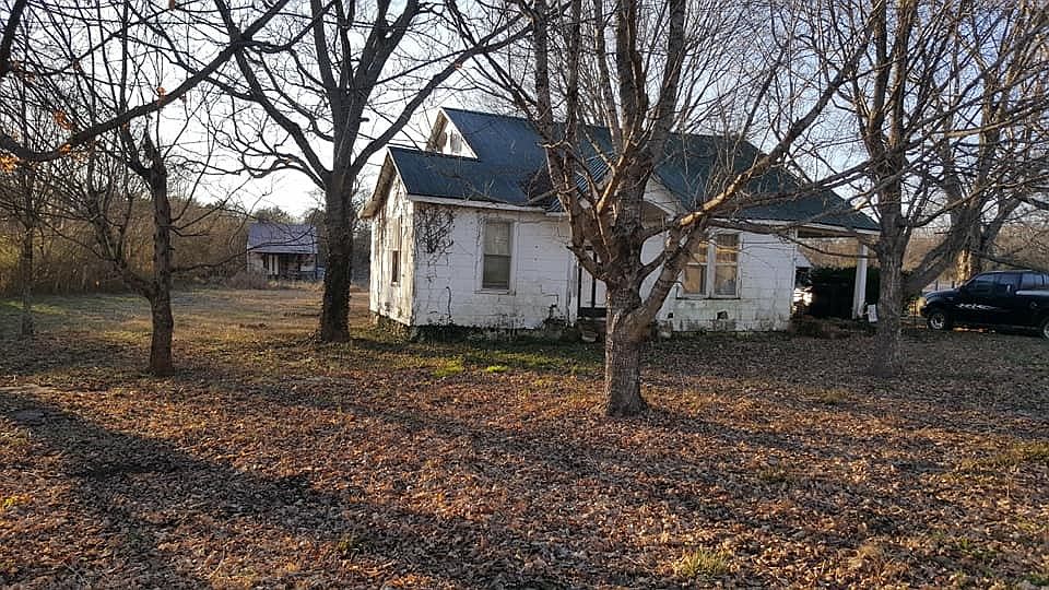 2129 Halls Mill Rd, Unionville, TN 37180 Zillow