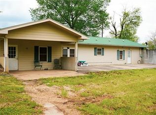 308 E 233rd St, Cleveland, MO 64734