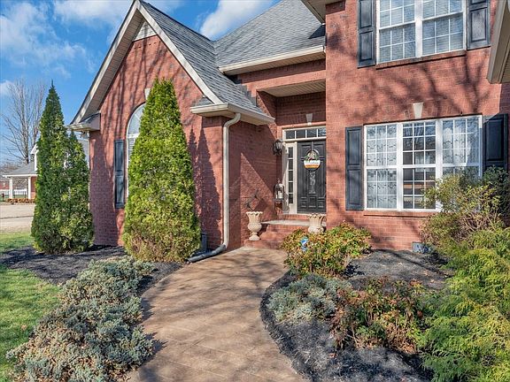 4th image of 2726 Morton Ln
