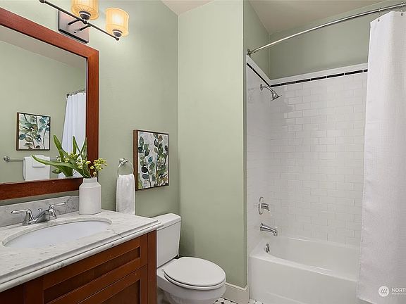 5th image of 201 Galer St APT 448