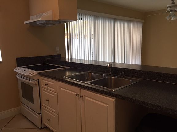 5th image of 6744 Kingsmoor Way