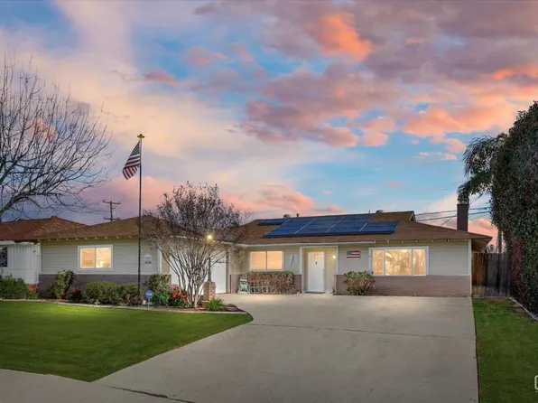 2807 Crest Dr, Bakersfield, CA 93306