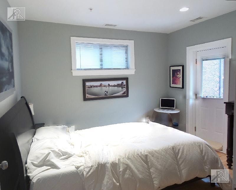 2nd image of 1207 Beacon St #2