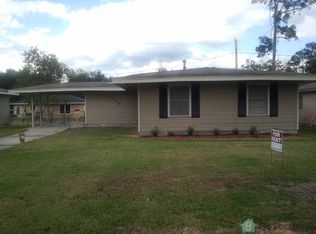 5470 Thames Dr, Beaumont, TX 77708