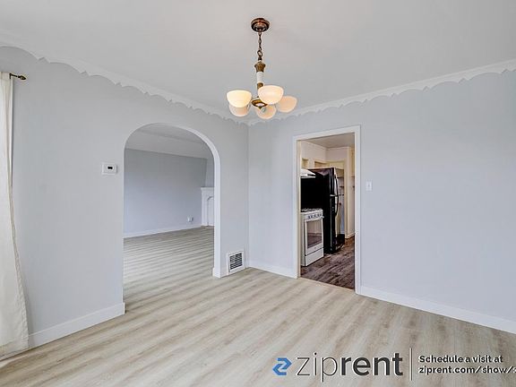 5th image of 1631 35th Ave