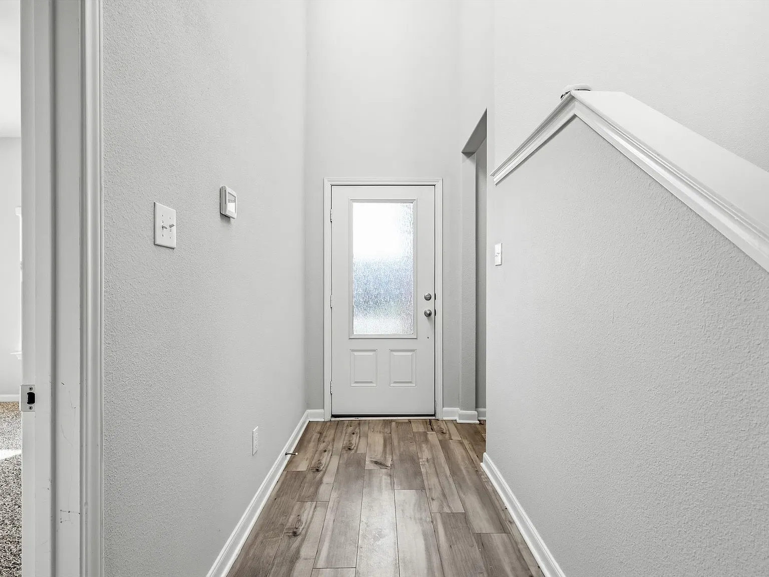 4 bed, 2577 sqft, $2,295 — Photo 3