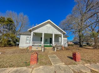 130 E Main, Hampton, AR 71744