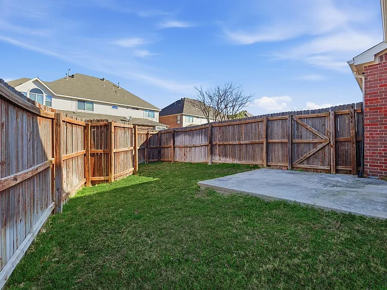 11186 Still Hollow Dr — Photo 36