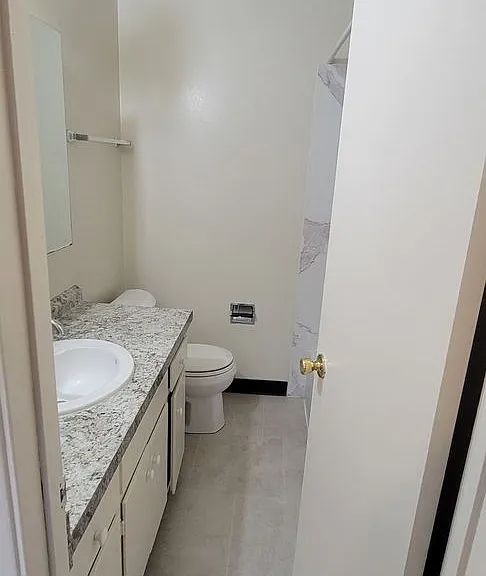 1932 Haste St #6 — Photo 9