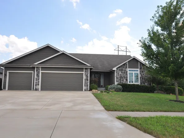 8019 SW 27th St, Topeka, KS 66614