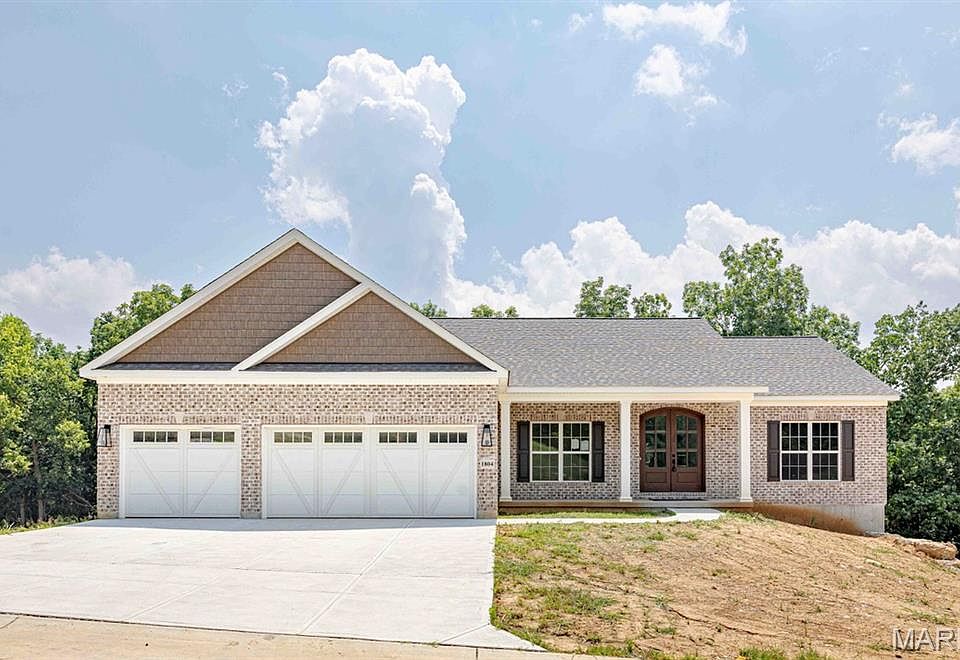 1st image of 1804 Springbrook Dr
