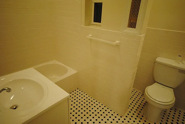 Rented by Bold New York | media 45