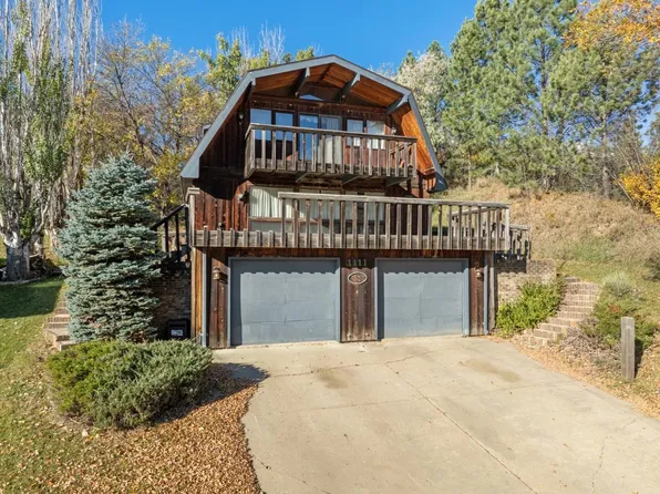 1111 23rd St NW, Minot, ND 58703