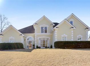2025 Knightsbridge Way, Alpharetta, GA 30004