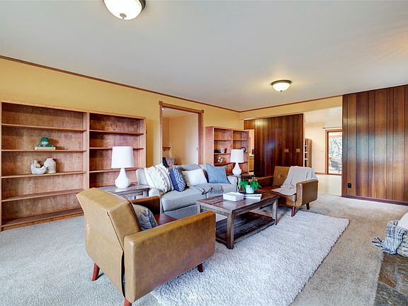 Enter into your cozy living space. What can your imagination bring here