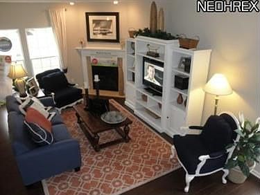 5th image of 4557 Blush Ct