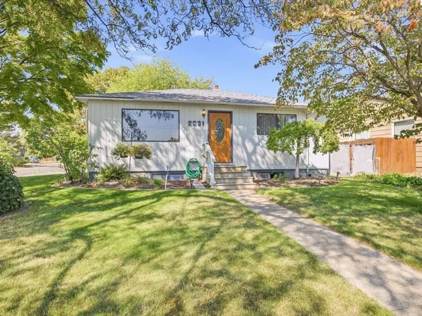 2031 Rainier Ave, Richland, WA 99354