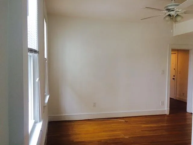 2 bed, 900 sqft, $2,900 — Photo 3