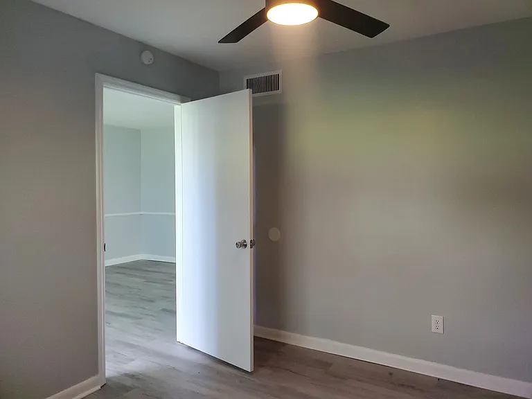 600 Bahia Cir #A — Photo 5