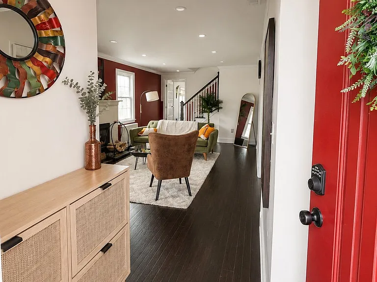 702 W Montgomery Ave #1 — Photo 3