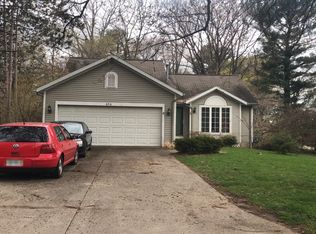 674 Whitman Ave, Holland, MI