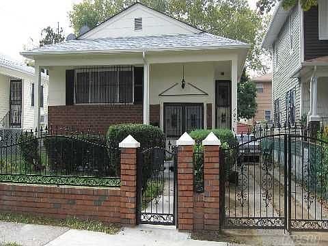1st image of 10736 133rd St