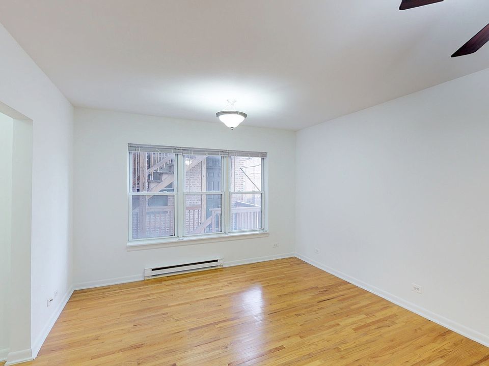 Dining/Living room