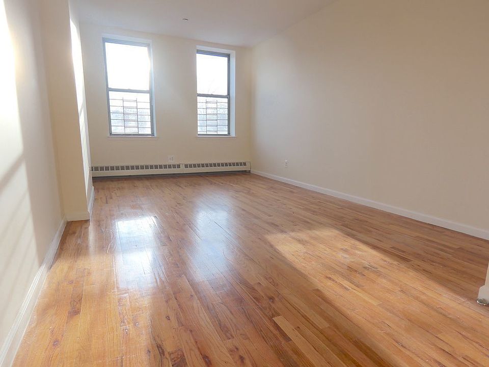 1st image of 802 Macdonough St APT 3R