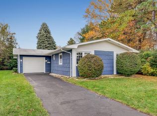 4 Fuller Ln, Brick, NJ 08724