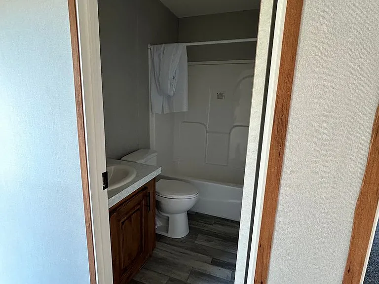 722 McCall Rd — Photo 7