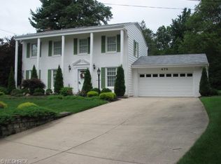 479 Green Field Cir, Tallmadge, OH