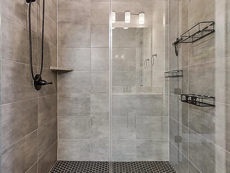 8506 Basil Hayden Ln — Photo 4