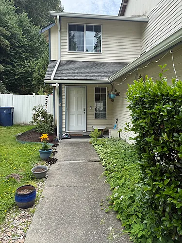 1725 170th Pl SE #A Photo 1 1725 170th Pl SE #A Photo 1
