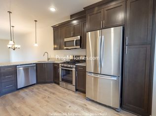17193 SW Terrapin Dr APT 102, Sherwood, OR 97140