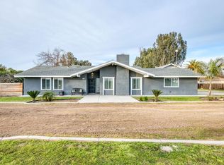 10406 E Annadale Ave, Sanger, CA 93657