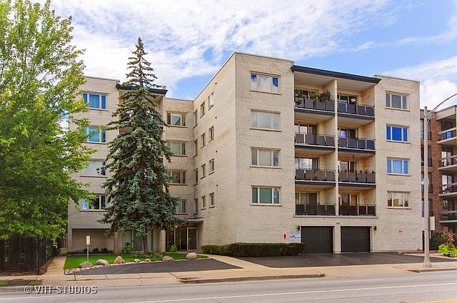 1st image of 1010 N Harlem Ave APT 305