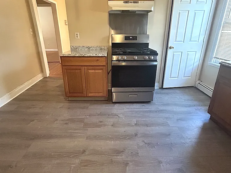 134 Lenox Ave — Photo 10