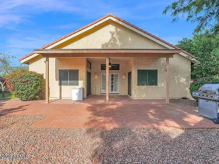 8979 E Gail Rd — Photo 22