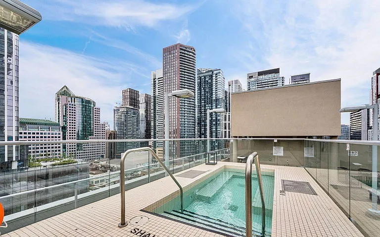 21 Nelson St #415 — Photo 20