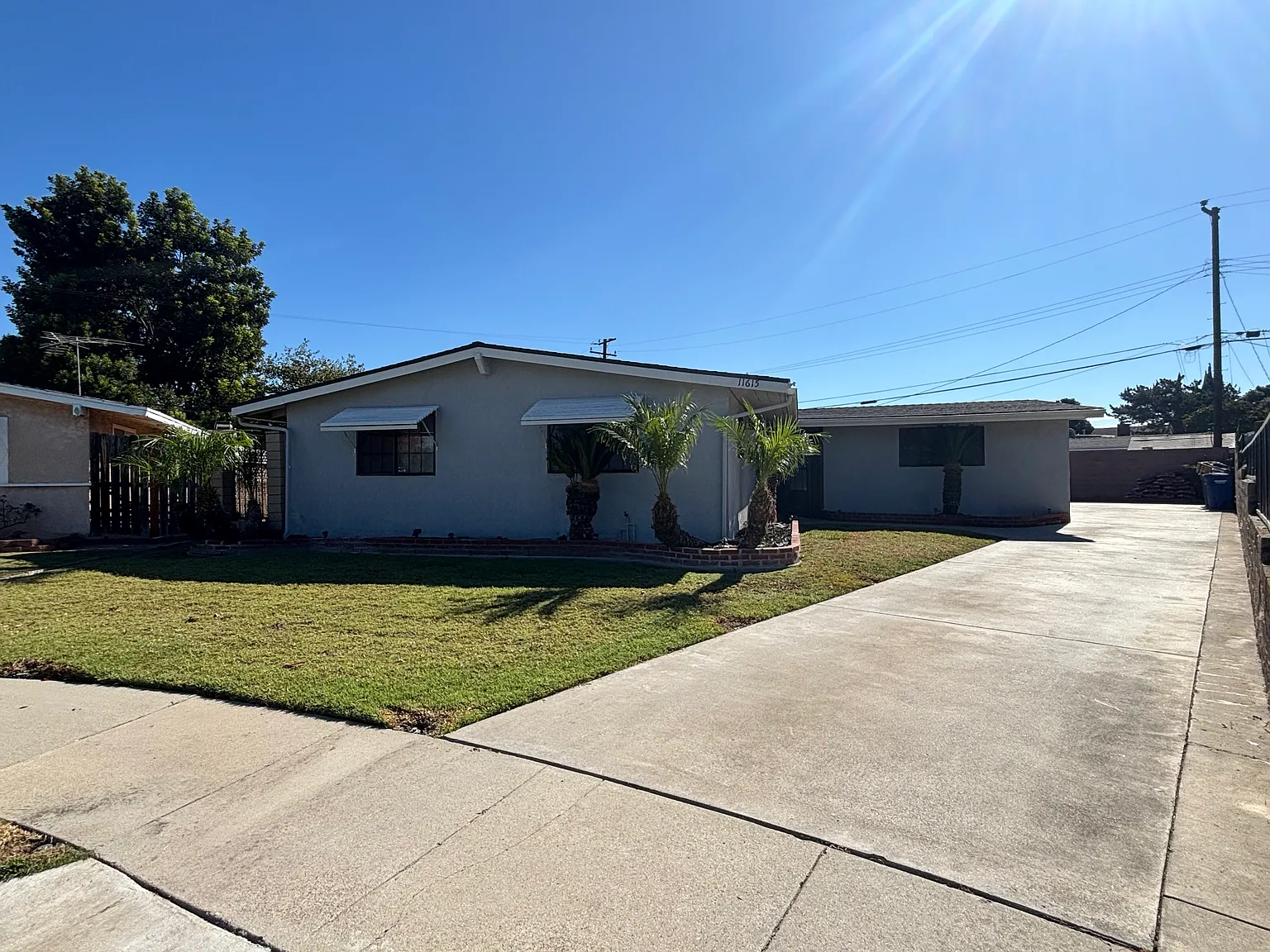 11615 Stangate St — Photo 2