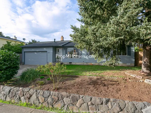20849 SW Longacre St, Beaverton, OR 97003