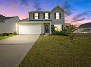 529 Bucklebury Rd, Greer, SC 29651