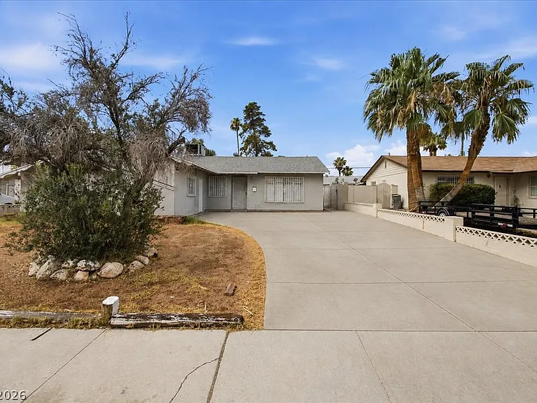 4013 Esmeralda Ave — Photo 13