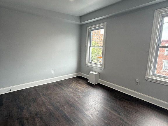 2nd image of 525 N 22nd St #4