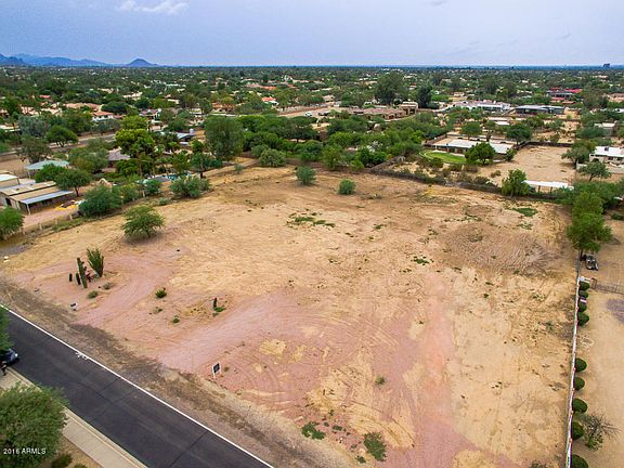 2nd image of 9931 E Larkspur Dr