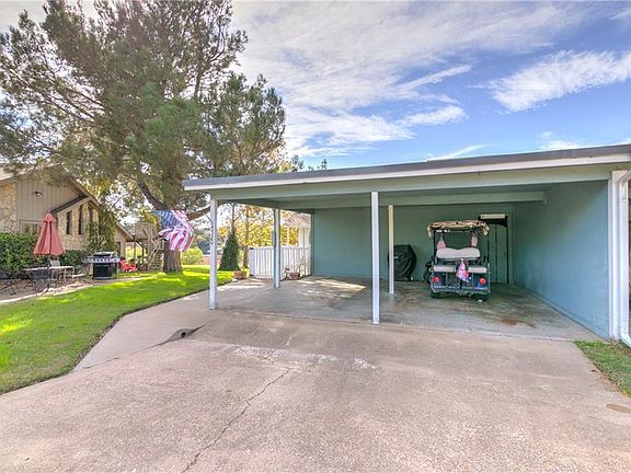 3rd image of 4520 Overlook Ct