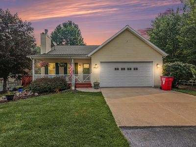 4887 W Jack Pine Dr, Grant, MI, 49327
