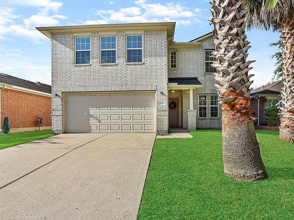 1st image of 13942 Maleewan Ln