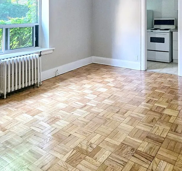433 Sherbourne St — Photo 4